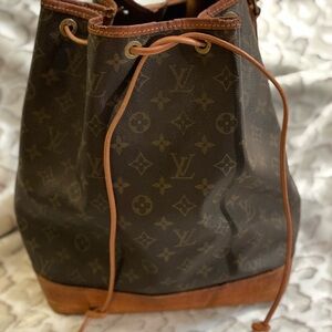 Louis Vuitton Vintage Noe GM Monogram Canvas Leather